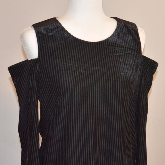 Calvin Klein Cold Shoulder Velvet Top - Picture 4 of 8